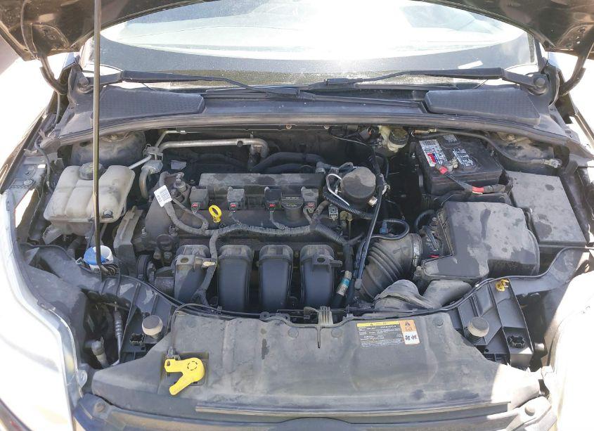 Photo 10 of 2014 Ford Focus S (VIN 1FADP3E29EL231869)