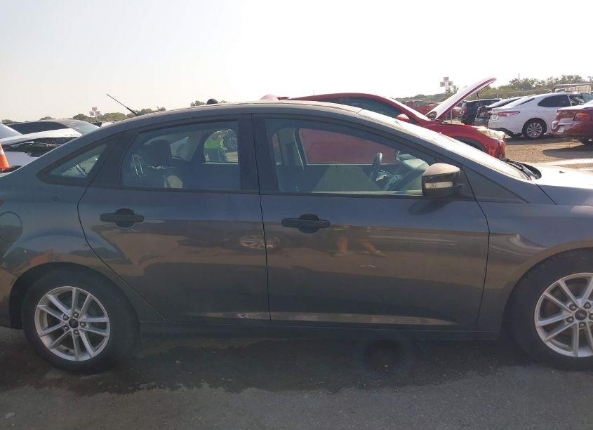 Photo 13 of 2015 Ford Focus S (VIN 1FADP3E29FL232358)
