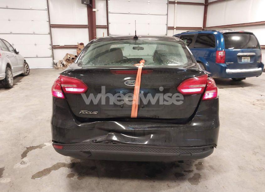 Photo 6 of 2017 Ford Focus S (VIN 1FADP3E29HL229074)