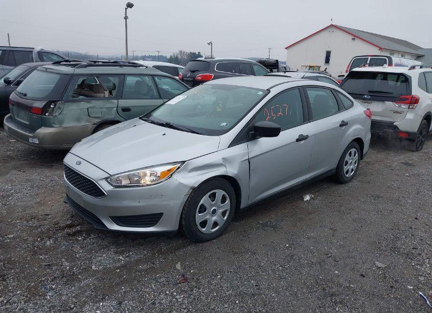 Photo 2 of 2017 Ford Focus S (VIN 1FADP3E29HL256775)