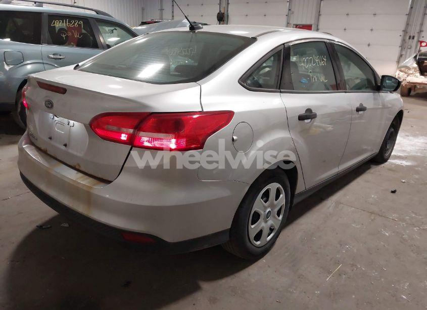 Photo 4 of 2017 Ford Focus S (VIN 1FADP3E29HL258106)