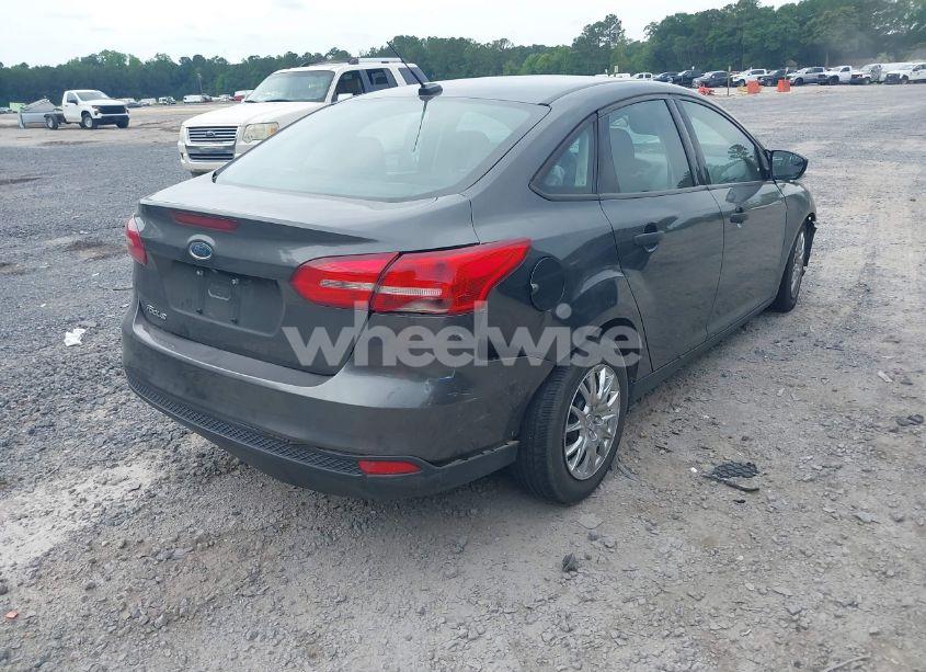 Photo 4 of 2017 Ford Focus S (VIN 1FADP3E29HL262169)