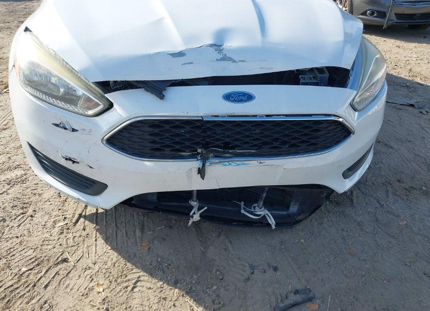 Photo 6 of 2017 Ford Focus S (VIN 1FADP3E29HL282390)