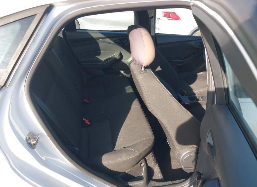 Photo 8 of 2017 Ford Focus S (VIN 1FADP3E29HL282390)