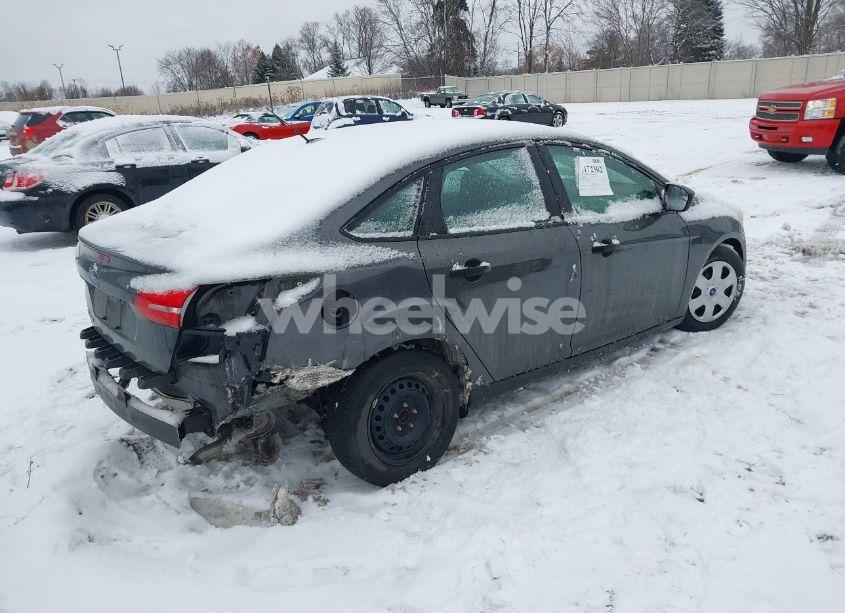 Photo 4 of 2017 Ford Focus S (VIN 1FADP3E29HL326825)