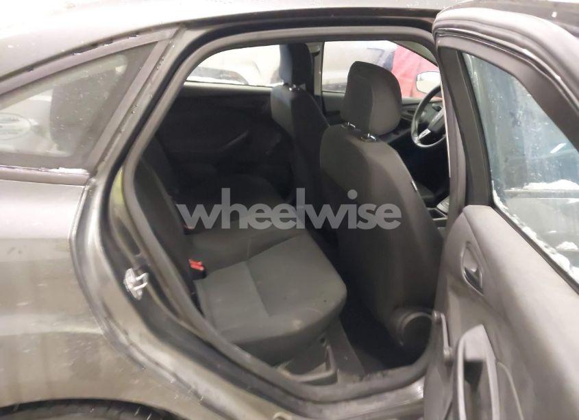 Photo 8 of 2018 Ford Focus S (VIN 1FADP3E29JL209705)