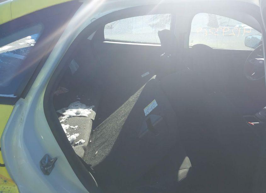 Photo 8 of 2018 Ford Focus S (VIN 1FADP3E29JL214225)