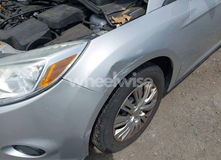 Photo 13 of 2013 Ford Focus S (VIN 1FADP3E2XDL154959)