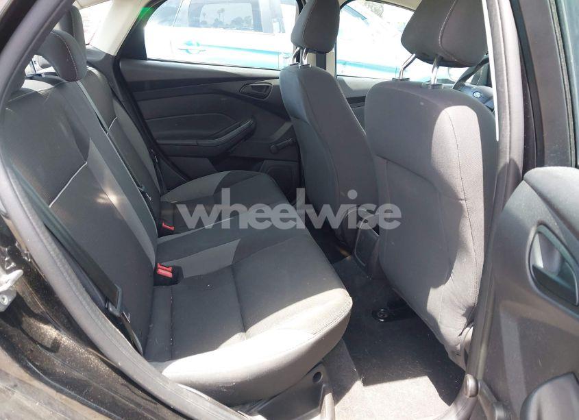 Photo 8 of 2014 Ford Focus S (VIN 1FADP3E2XEL355486)