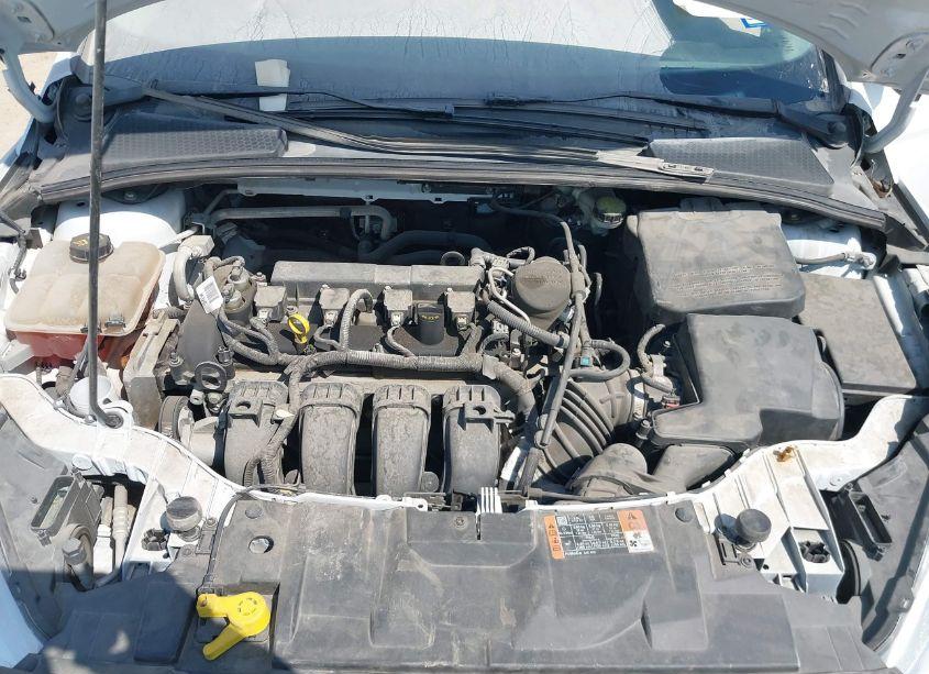 Photo 10 of 2015 Ford Focus S (VIN 1FADP3E2XFL305771)