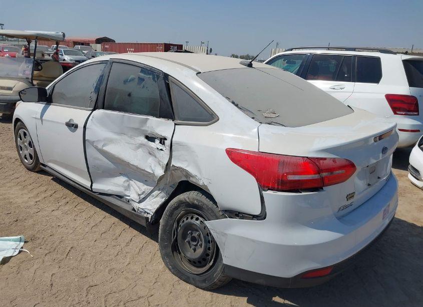 Photo 3 of 2015 Ford Focus S (VIN 1FADP3E2XFL305771)