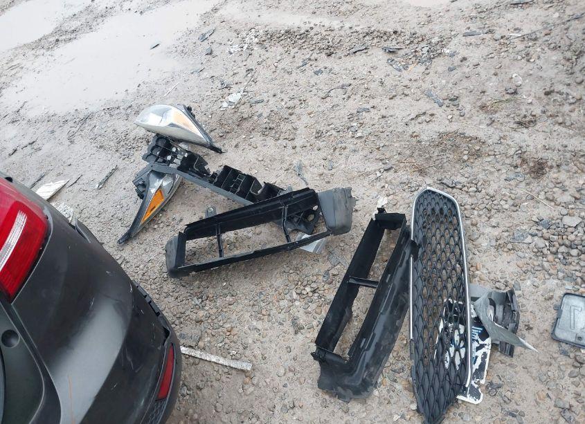 Photo 12 of 2016 Ford Focus S (VIN 1FADP3E2XGL208183)