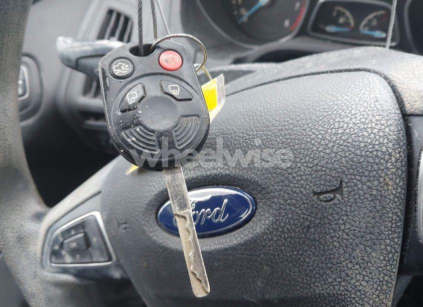 Photo 11 of 2017 Ford Focus S (VIN 1FADP3E2XHL213630)