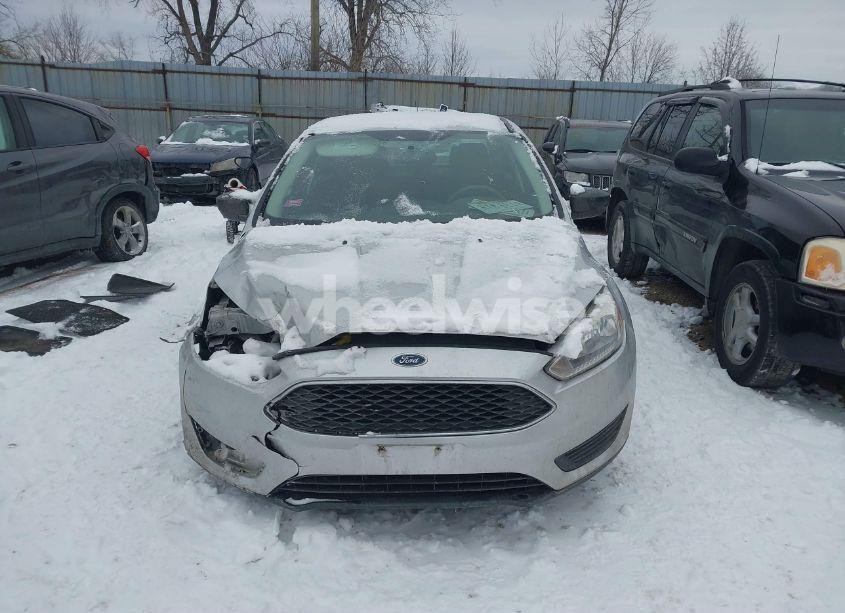Photo 12 of 2017 Ford Focus S (VIN 1FADP3E2XHL213630)