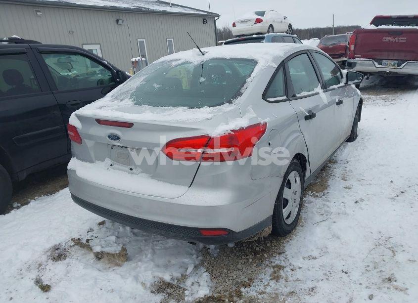Photo 4 of 2017 Ford Focus S (VIN 1FADP3E2XHL213630)