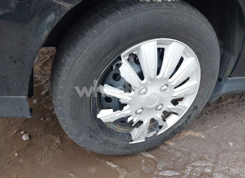 Photo 12 of 2017 Ford Focus S (VIN 1FADP3E2XHL312495)