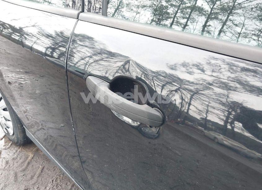 Photo 13 of 2017 Ford Focus S (VIN 1FADP3E2XHL312495)