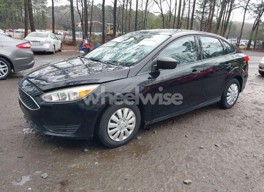 Photo 2 of 2017 Ford Focus S (VIN 1FADP3E2XHL312495)