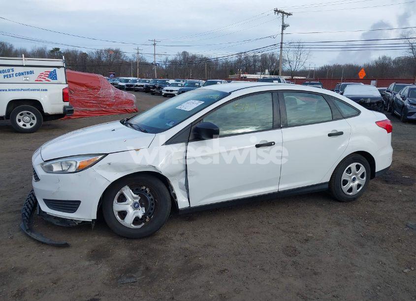 Photo 20 of 2017 Ford Focus S (VIN 1FADP3E2XHL321942)