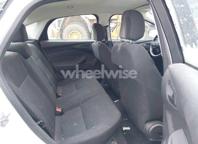 Photo 8 of 2017 Ford Focus S (VIN 1FADP3E2XHL321942)