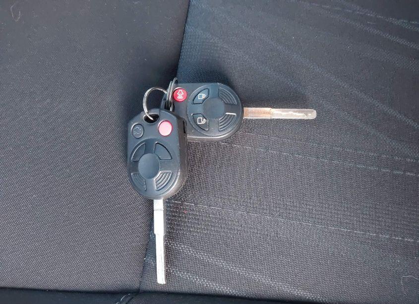 Photo 11 of 2018 Ford Focus S (VIN 1FADP3E2XJL208126)