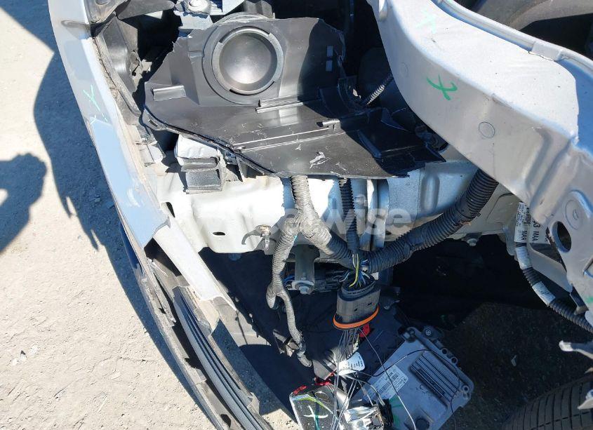 Photo 6 of 2018 Ford Focus S (VIN 1FADP3E2XJL221099)