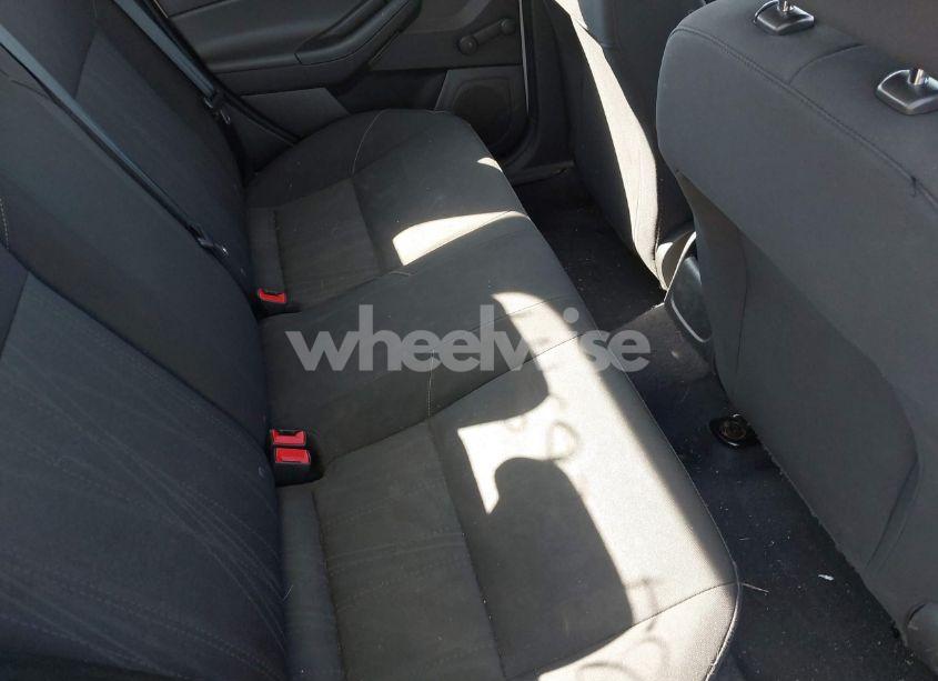 Photo 8 of 2018 Ford Focus S (VIN 1FADP3E2XJL221099)