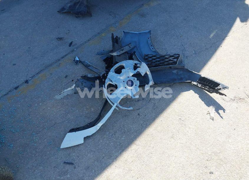 Photo 12 of 2018 Ford Focus S (VIN 1FADP3E2XJL270495)