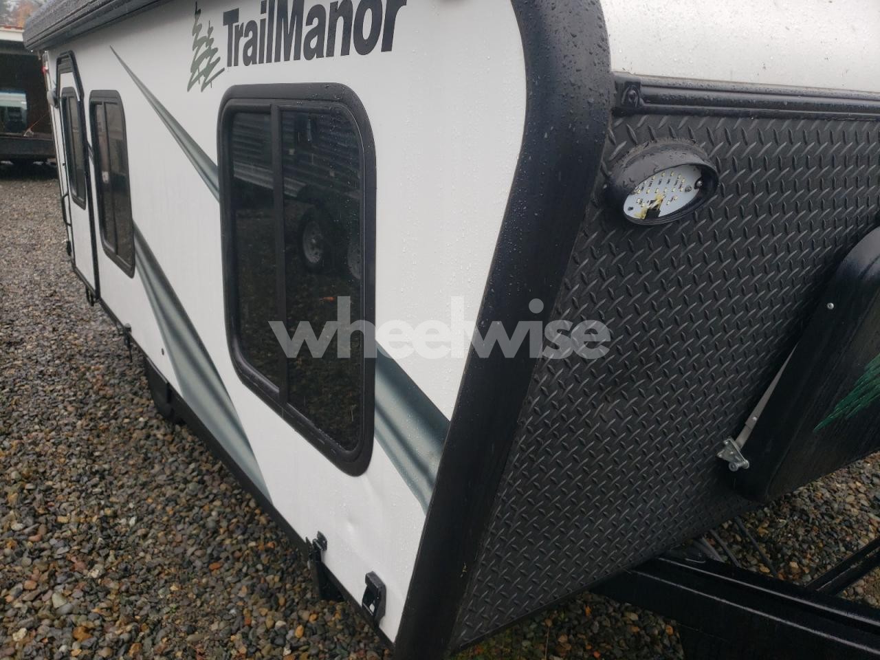 Photo 9 of 2022 TRLM POPUP CAMP N/A (VIN 1FADP3E2XJL301258)