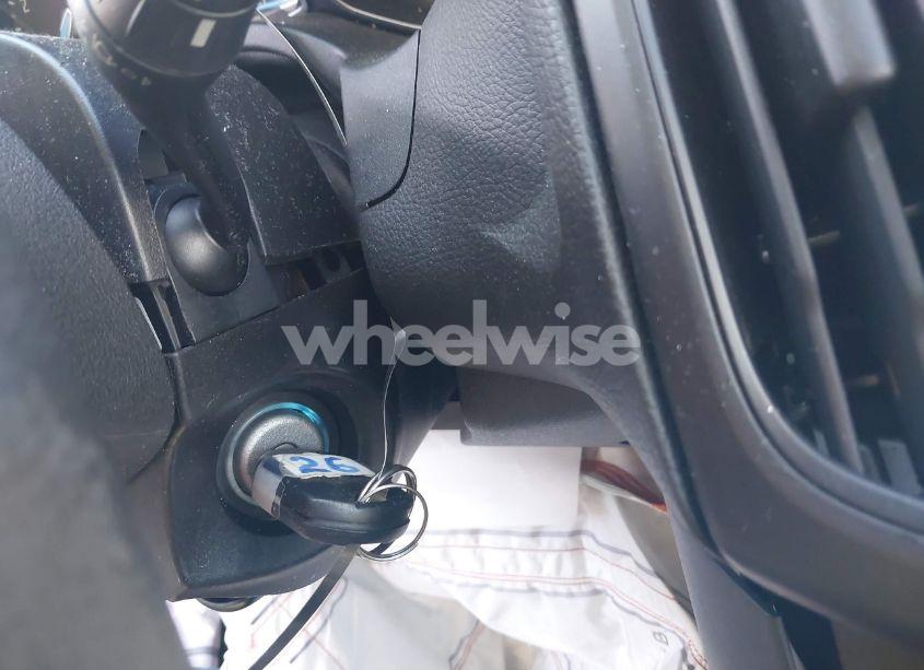 Photo 11 of 2018 Ford Focus S (VIN 1FADP3E2XJL316312)