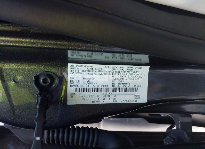 Photo 9 of 2018 Ford Focus S (VIN 1FADP3E2XJL316312)