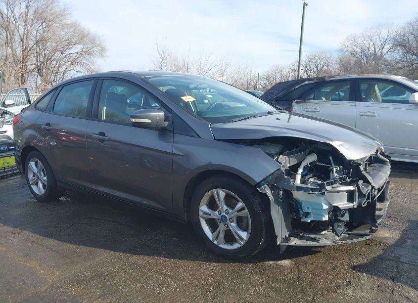 Photo 14 of 2013 Ford Focus SE (VIN 1FADP3F20DL118471)