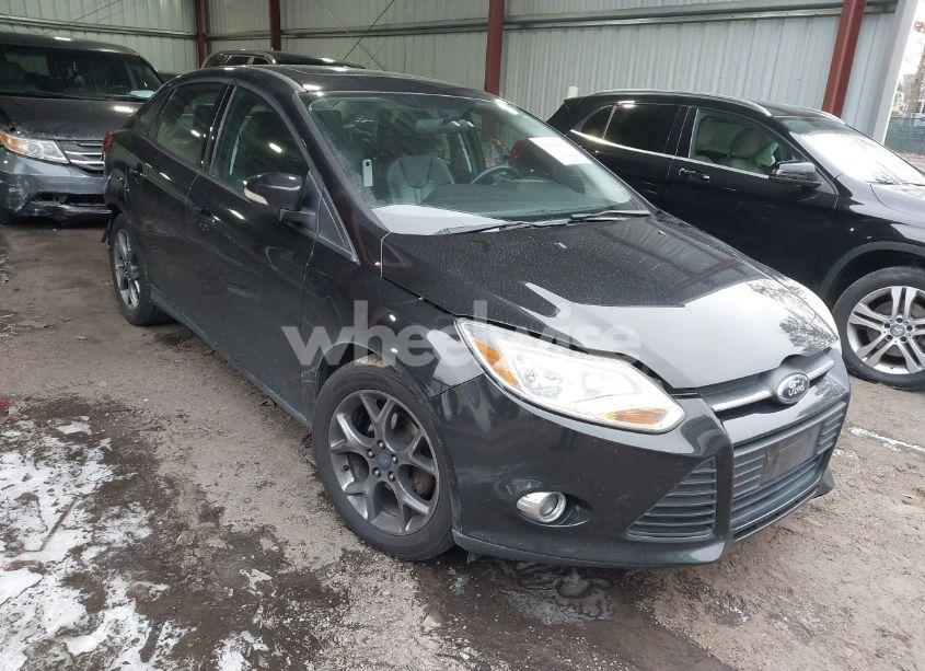 2013 Ford Focus SE (VIN 1FADP3F20DL139191) main photo