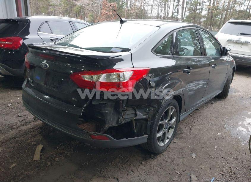 Photo 4 of 2013 Ford Focus SE (VIN 1FADP3F20DL139191)