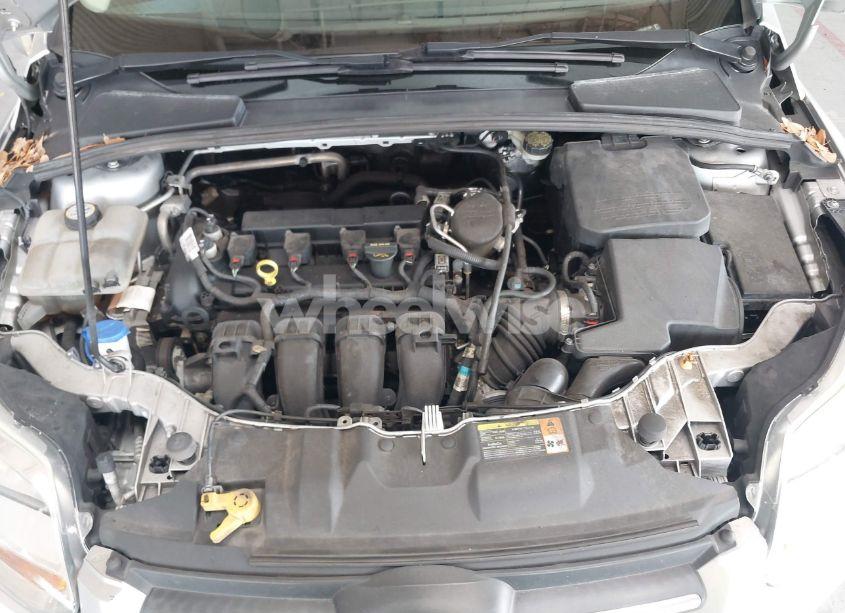 Photo 10 of 2013 Ford Focus SE (VIN 1FADP3F20DL161594)