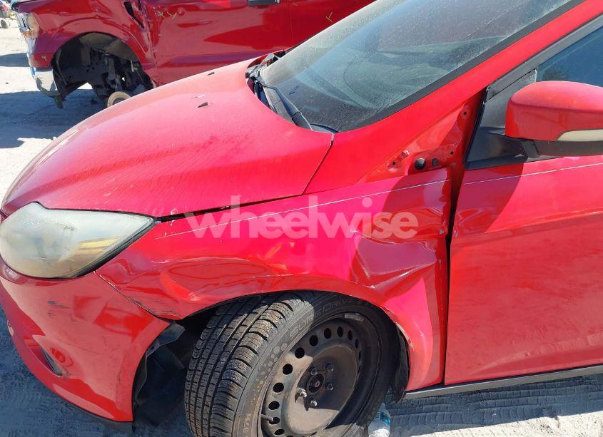 Photo 6 of 2013 Ford Focus SE (VIN 1FADP3F20DL225276)