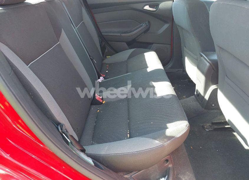 Photo 8 of 2013 Ford Focus SE (VIN 1FADP3F20DL225276)