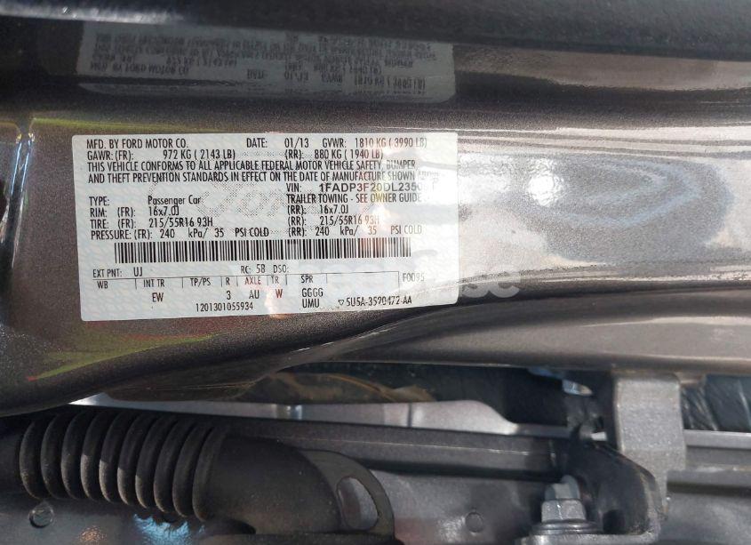 Photo 9 of 2013 Ford Focus SE (VIN 1FADP3F20DL235001)