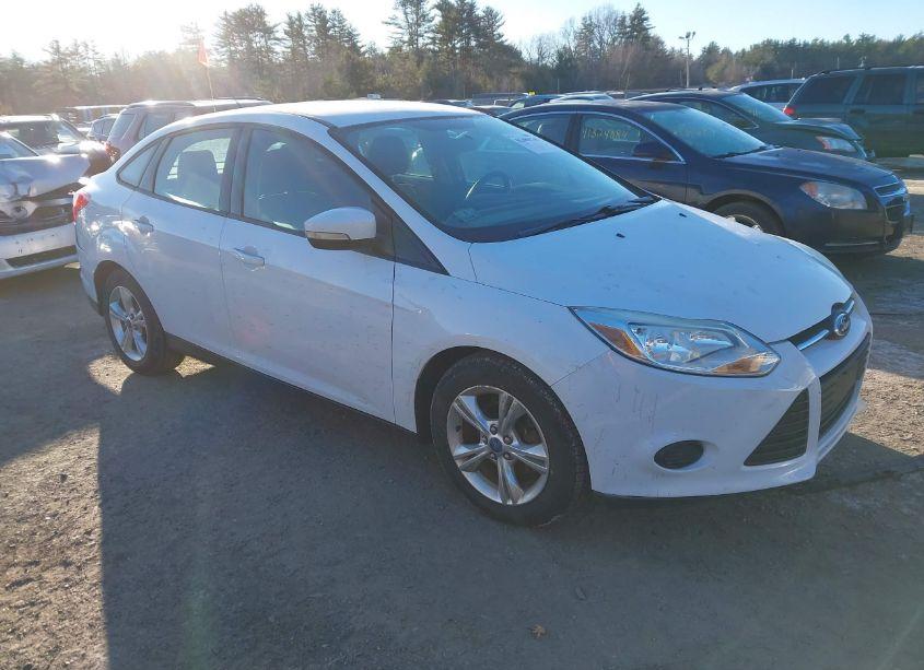 2013 Ford Focus SE (VIN 1FADP3F20DL249173) main photo