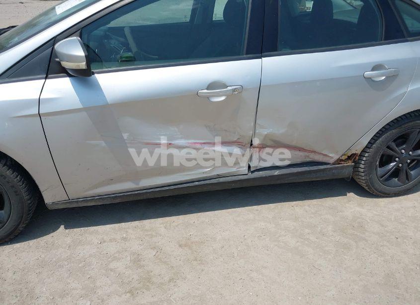 Photo 6 of 2013 Ford Focus SE (VIN 1FADP3F20DL265762)