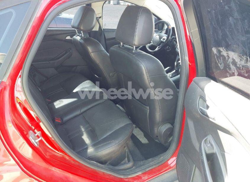 Photo 8 of 2013 Ford Focus SE (VIN 1FADP3F20DL266037)