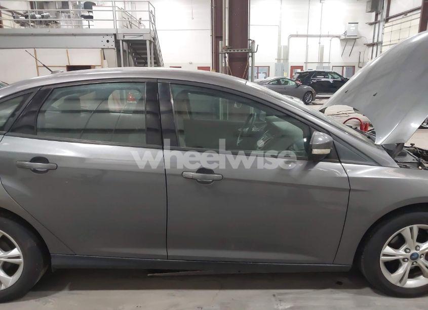 Photo 6 of 2013 Ford Focus SE (VIN 1FADP3F20DL266815)