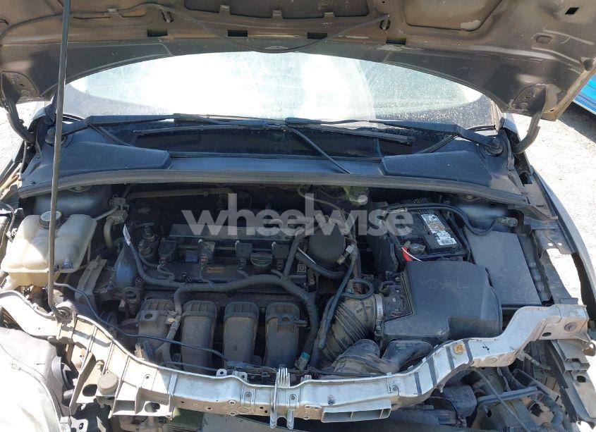 Photo 10 of 2013 Ford Focus SE (VIN 1FADP3F20DL266913)