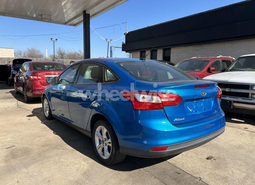 Photo 3 of 2013 Ford Focus SE (VIN 1FADP3F20DL289639)