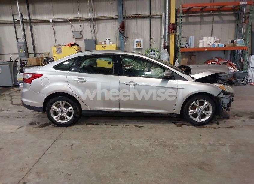 Photo 13 of 2013 Ford Focus SE (VIN 1FADP3F20DL292315)
