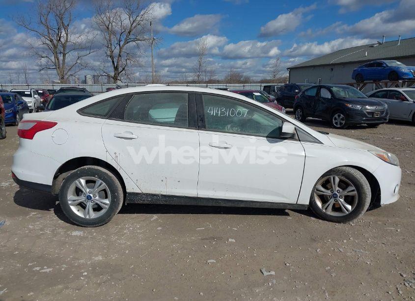 Photo 12 of 2013 Ford Focus SE (VIN 1FADP3F20DL324258)