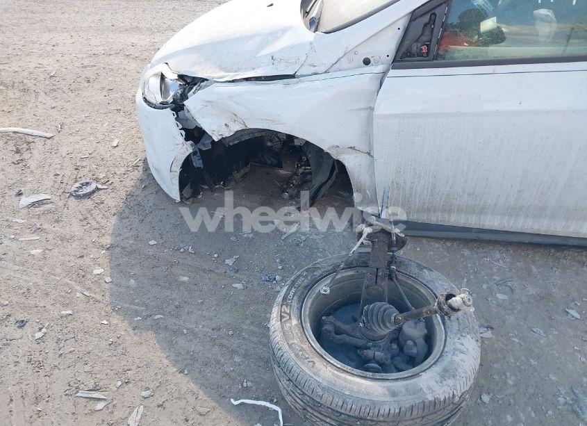 Photo 6 of 2013 Ford Focus SE (VIN 1FADP3F20DL324258)