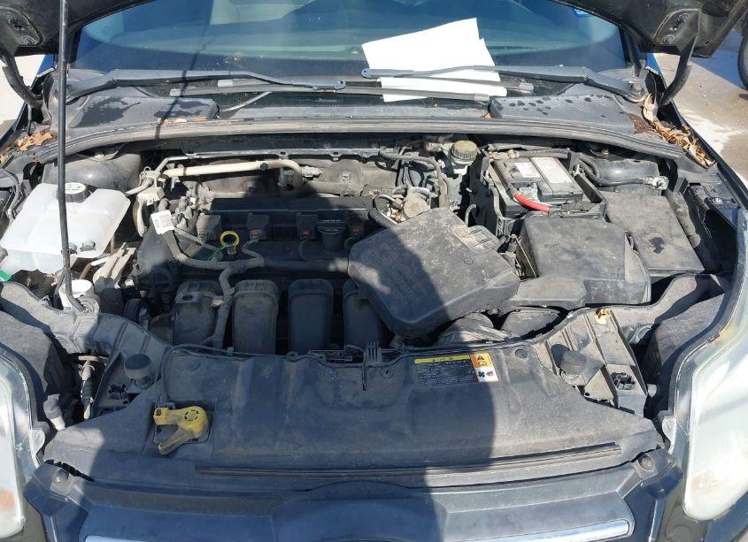 Photo 10 of 2013 Ford Focus SE (VIN 1FADP3F20DL342338)