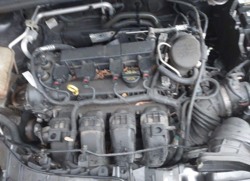 Photo 10 of 2013 Ford Focus SE (VIN 1FADP3F20DL380801)