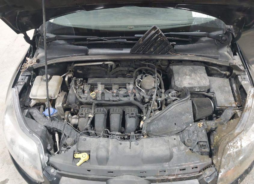 Photo 10 of 2014 Ford Focus SE (VIN 1FADP3F20EL114485)